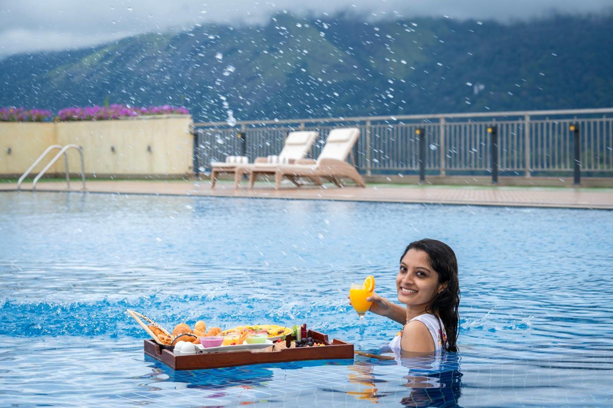 Vibe Munnar Resort & Spa Exterior foto